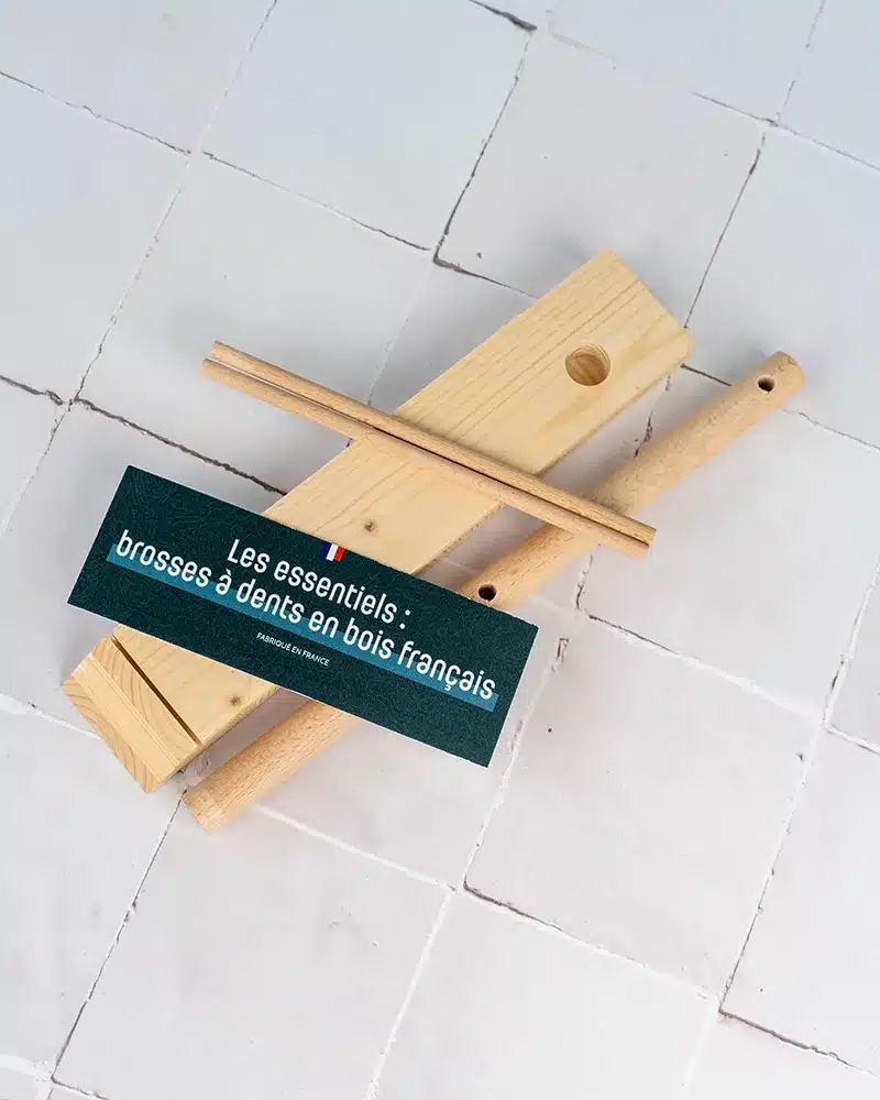 presentoir-essentiels-bois