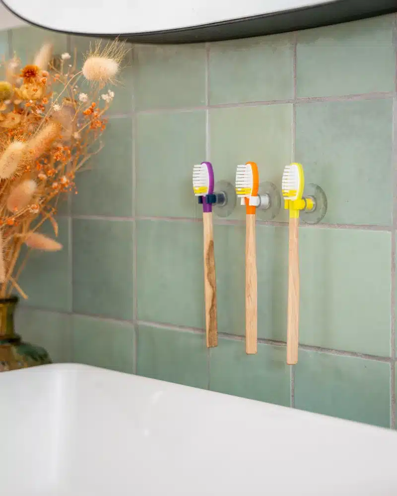 porte-brosse-a-dents-clips