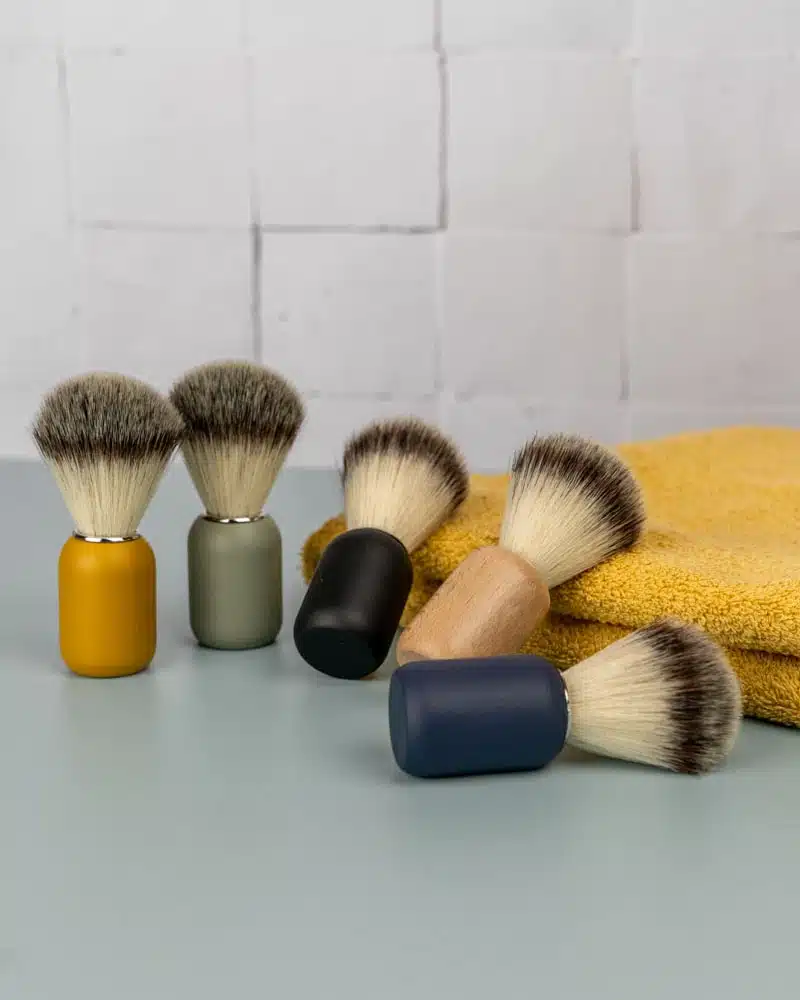 Lot de Blaireaux de rasage disponible en plusieurs couleurs