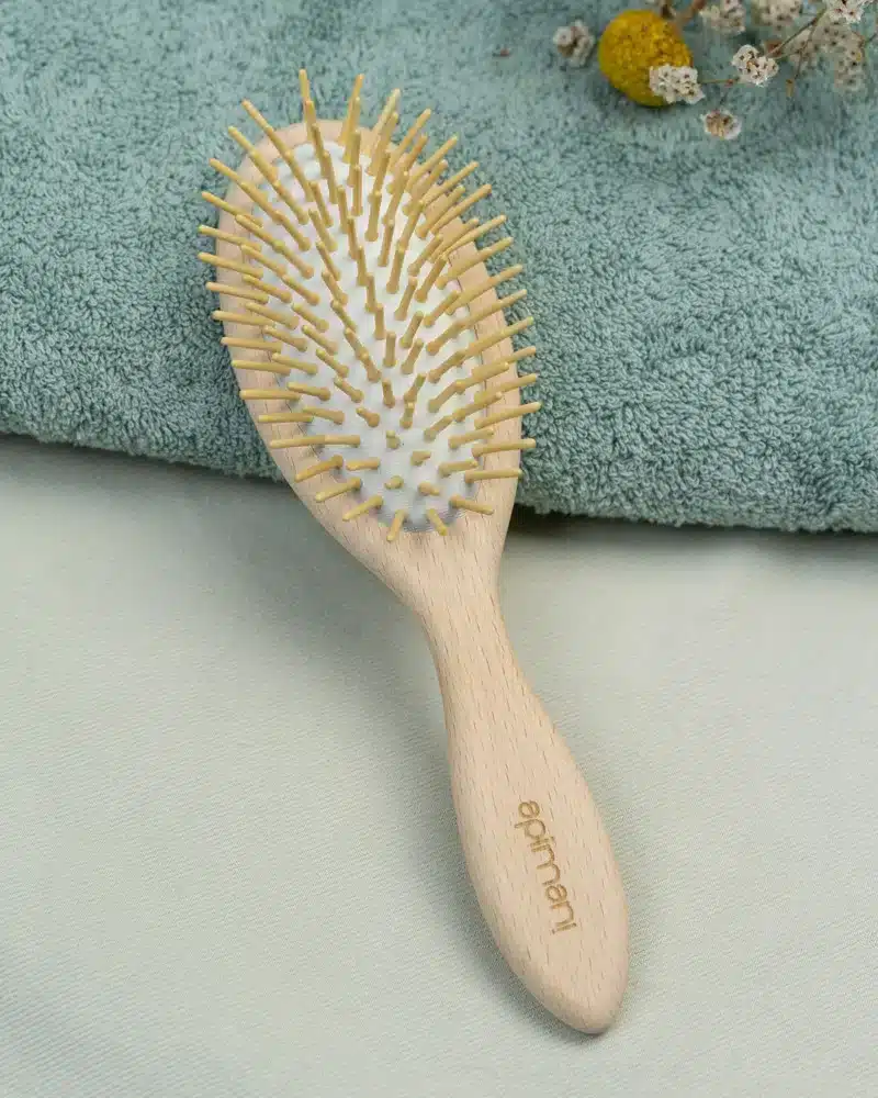 Fournisseur de brosses picots bois