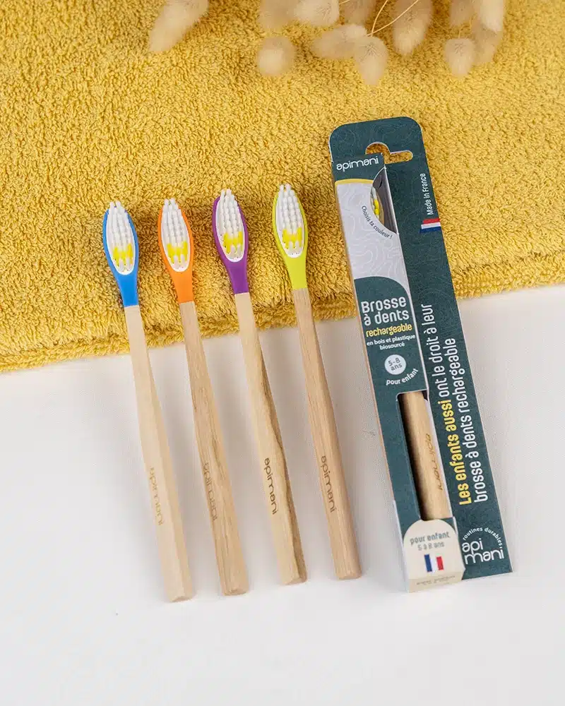 Lot de 12 brosses à dents rechargeables pour enfant