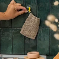 rangement-crochet-salle-de-bain