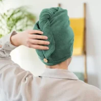 serviettes-a-cheveux-boucles